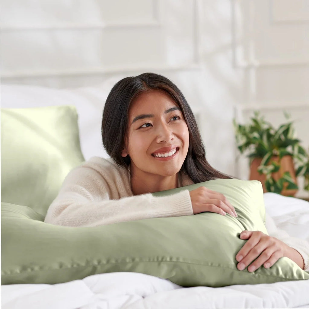 Mulberry Silk Pillowcase, 19 Momme Single Case with Zipper or Envelope Closure in Standard, Queen, or King