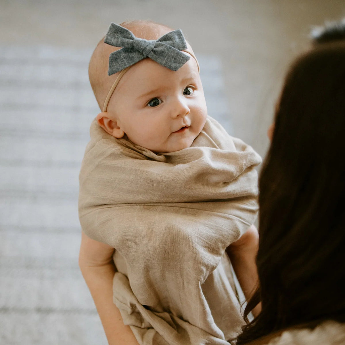 Muslin Swaddle Blanket in Solid Oatmeal, Made from 100% Rayon from Bamboo for Soft Newborn Wrapping