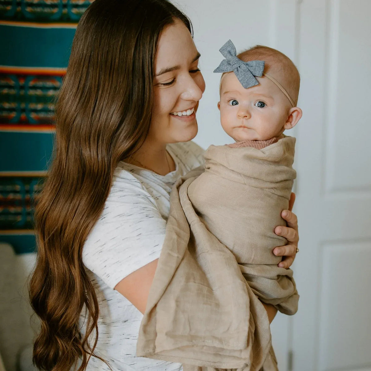 Muslin Swaddle Blanket in Solid Oatmeal, Made from 100% Rayon from Bamboo for Soft Newborn Wrapping