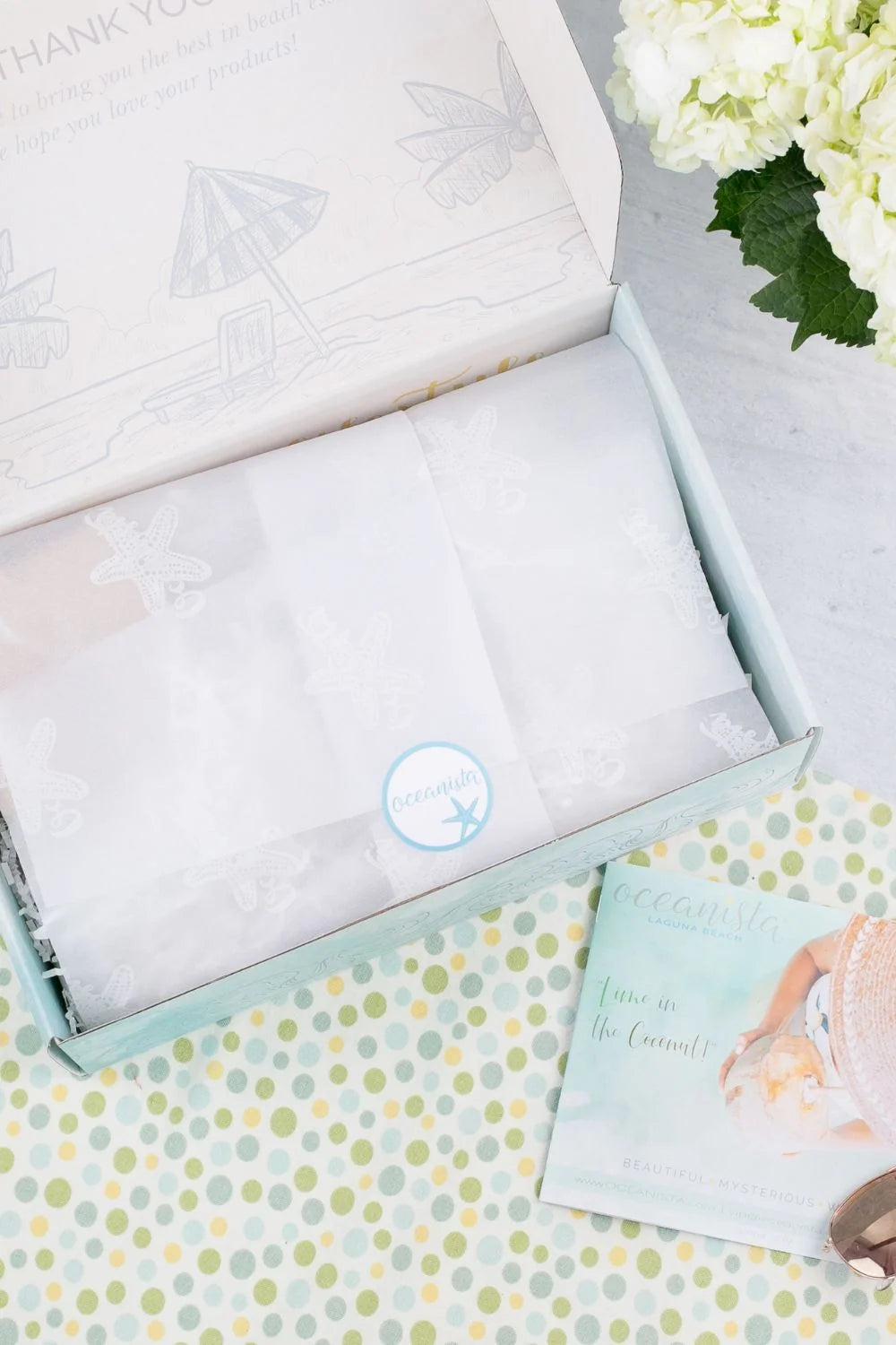 Mystery Gift Box with 6–8 Coastal Treasures and Beach-Inspired Surprises for Seaside Gifting