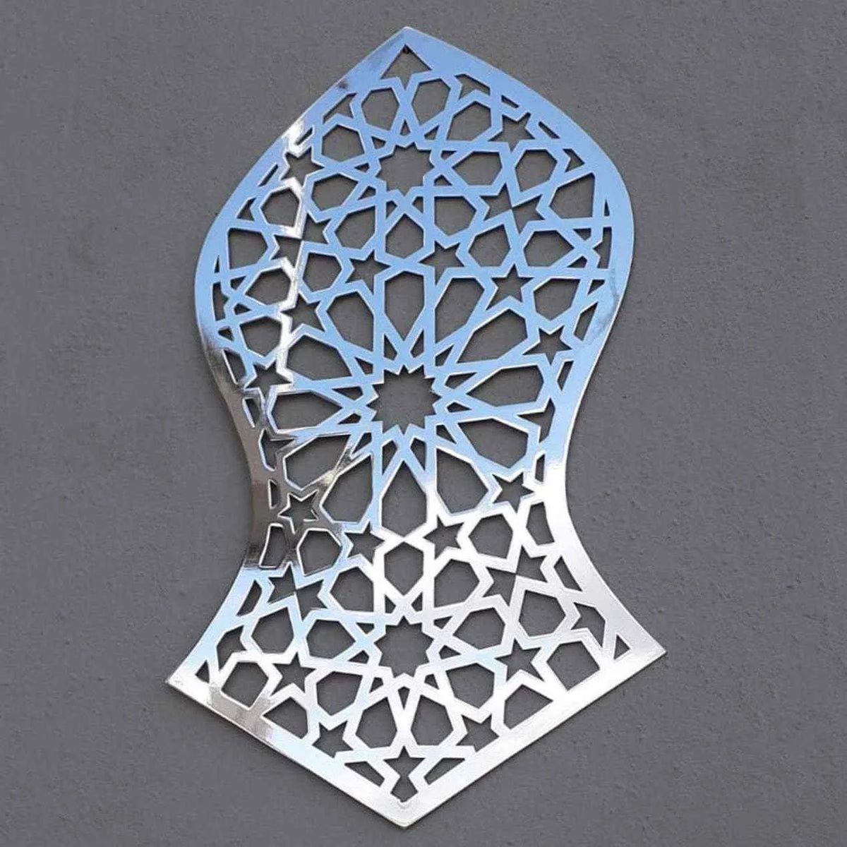 Nalain Shareef Metal Wall Art in a Vertical 24 x 40 cm Design, 9.4x15.7" | 24x40 cm-Shiny Silver