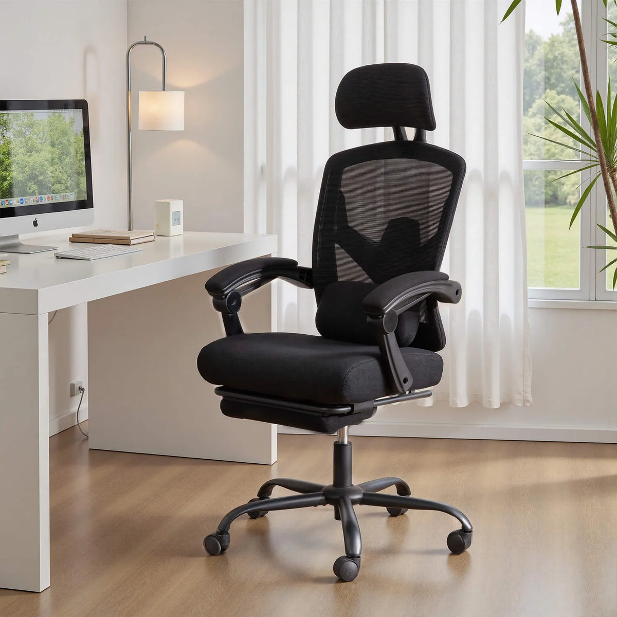 Office Chair with Lumbar Support and an Extendable Pedal for Home Office Tasks, Video Calls and Breaks