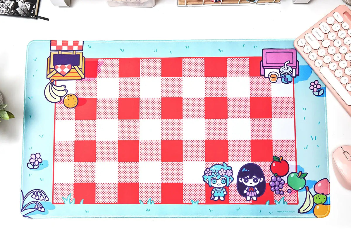 OMORI MARI'S PICNIC Desk Mat