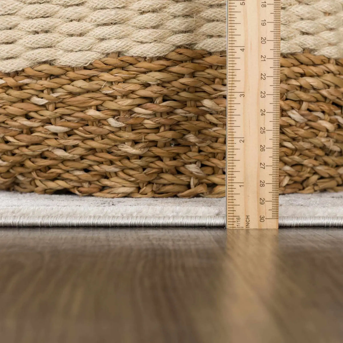 Oriental Area Rug in Moroccan Farmhouse Style, Machine-Woven