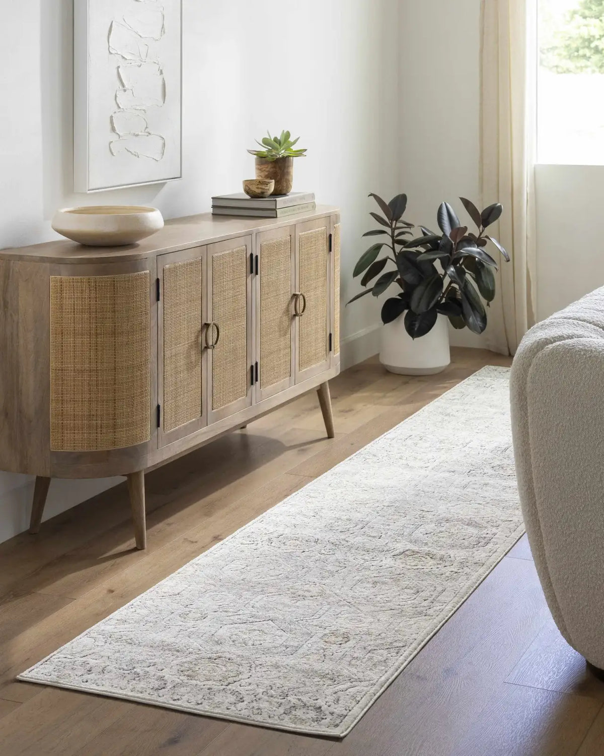 Oriental Area Rug in Moroccan Farmhouse Style, Machine-Woven