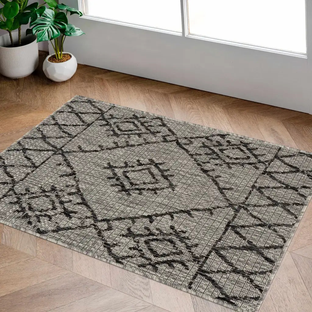 Outdoor Rug in Bohemian Global Style, Machine Woven from 100%