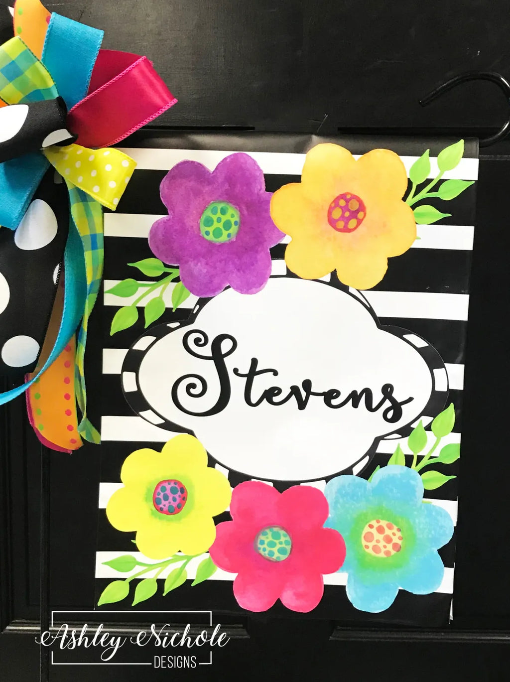 Personalized Vinyl Garden Flag, 12 x 16 Inch Floral Family Name