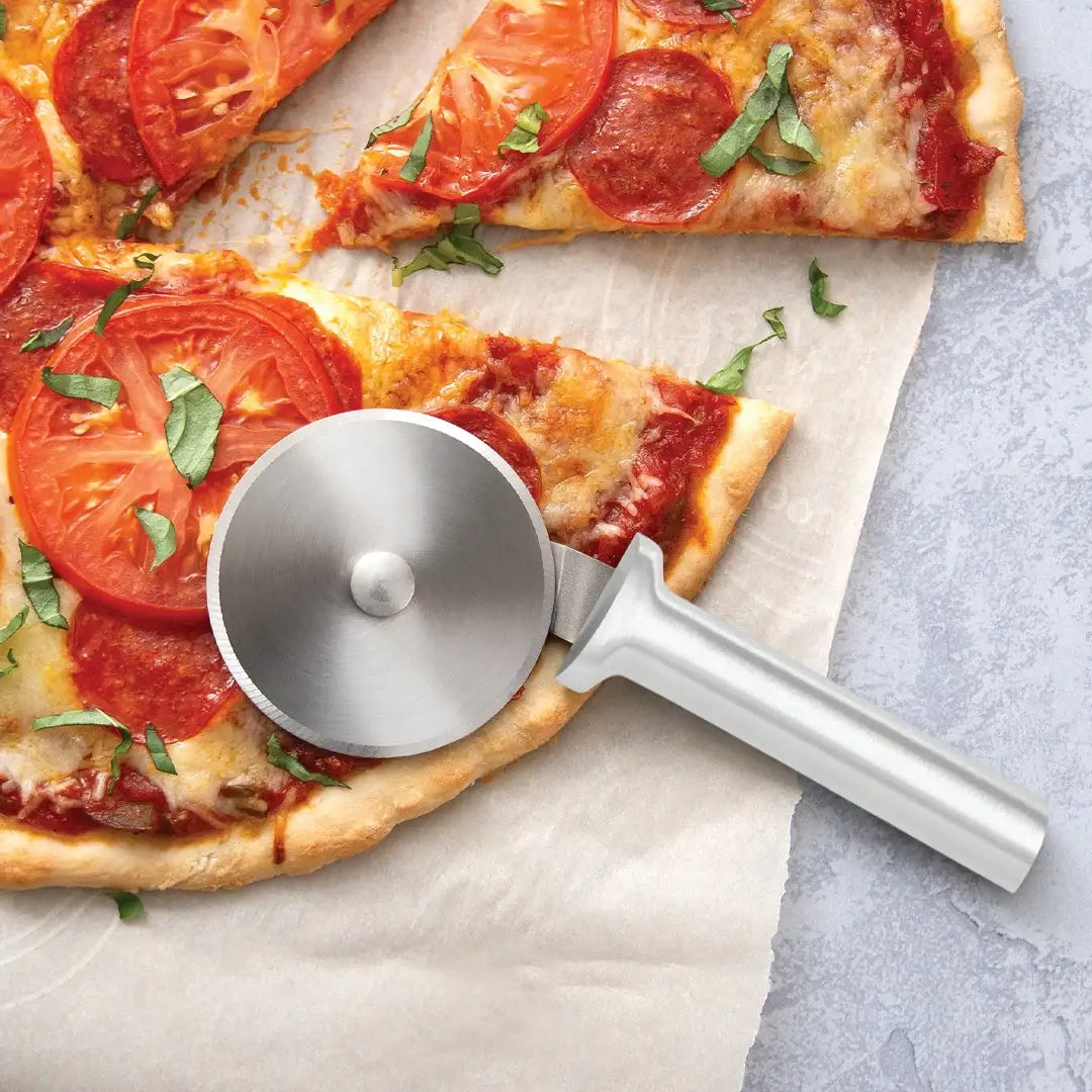Pizza Cutter, Silver (R121)
