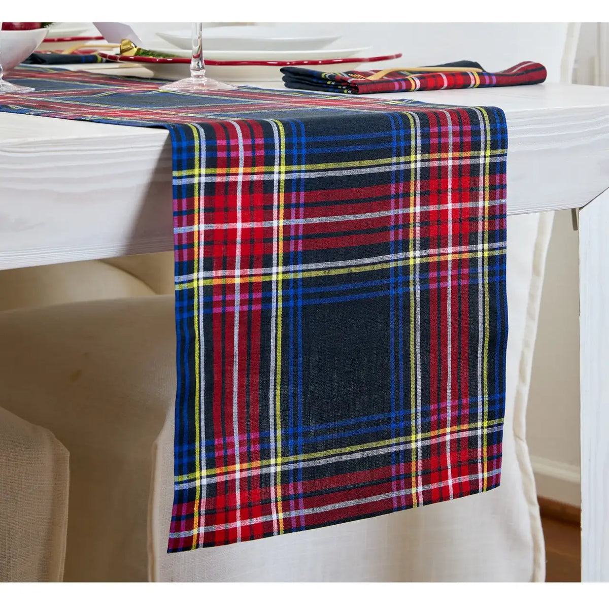 Plaid Linen Table Runner in White or Black, 14-Inch Width with Lengths from 36 to 156 Inches