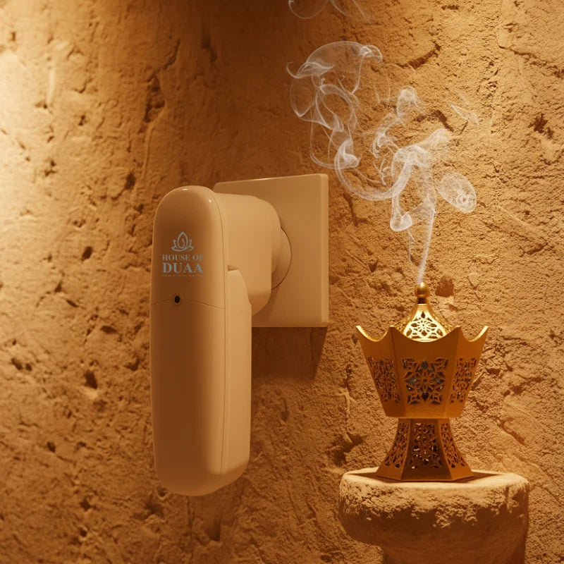 Plug-In Scent Diffuser for Bathrooms and Entryways with Waterless Fragrance and App Control