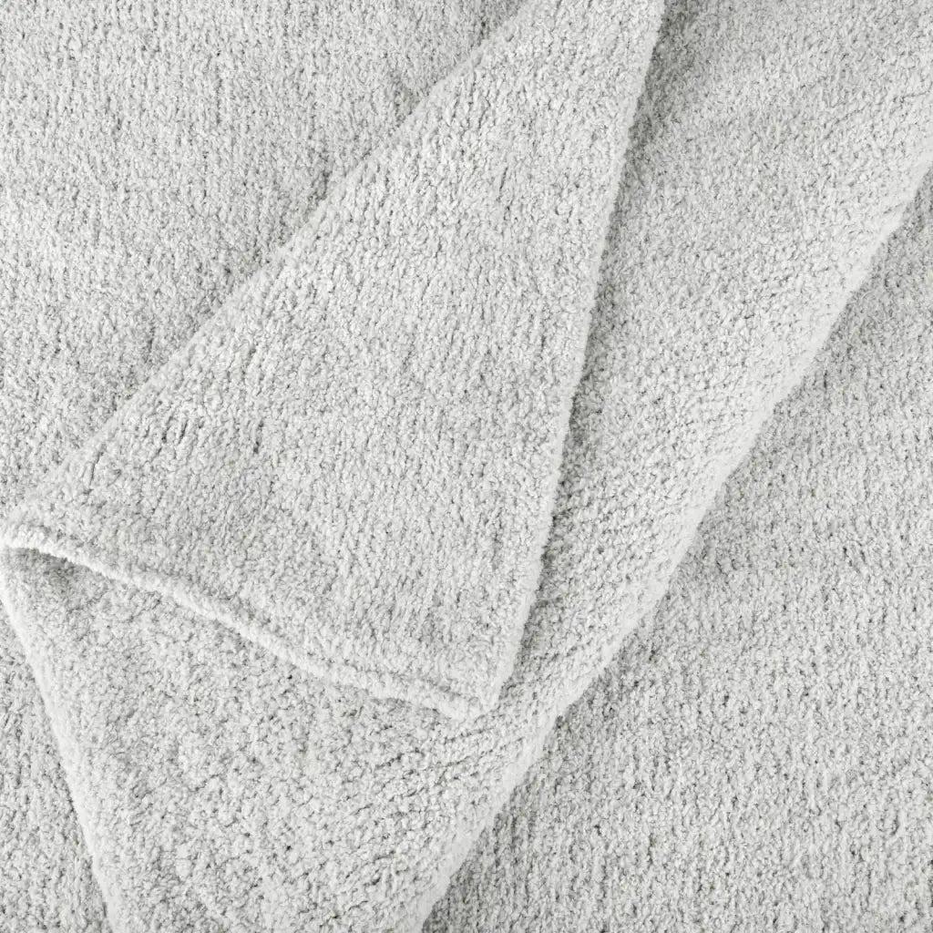 Plush Throw Blanket in 52 x 70 Inches