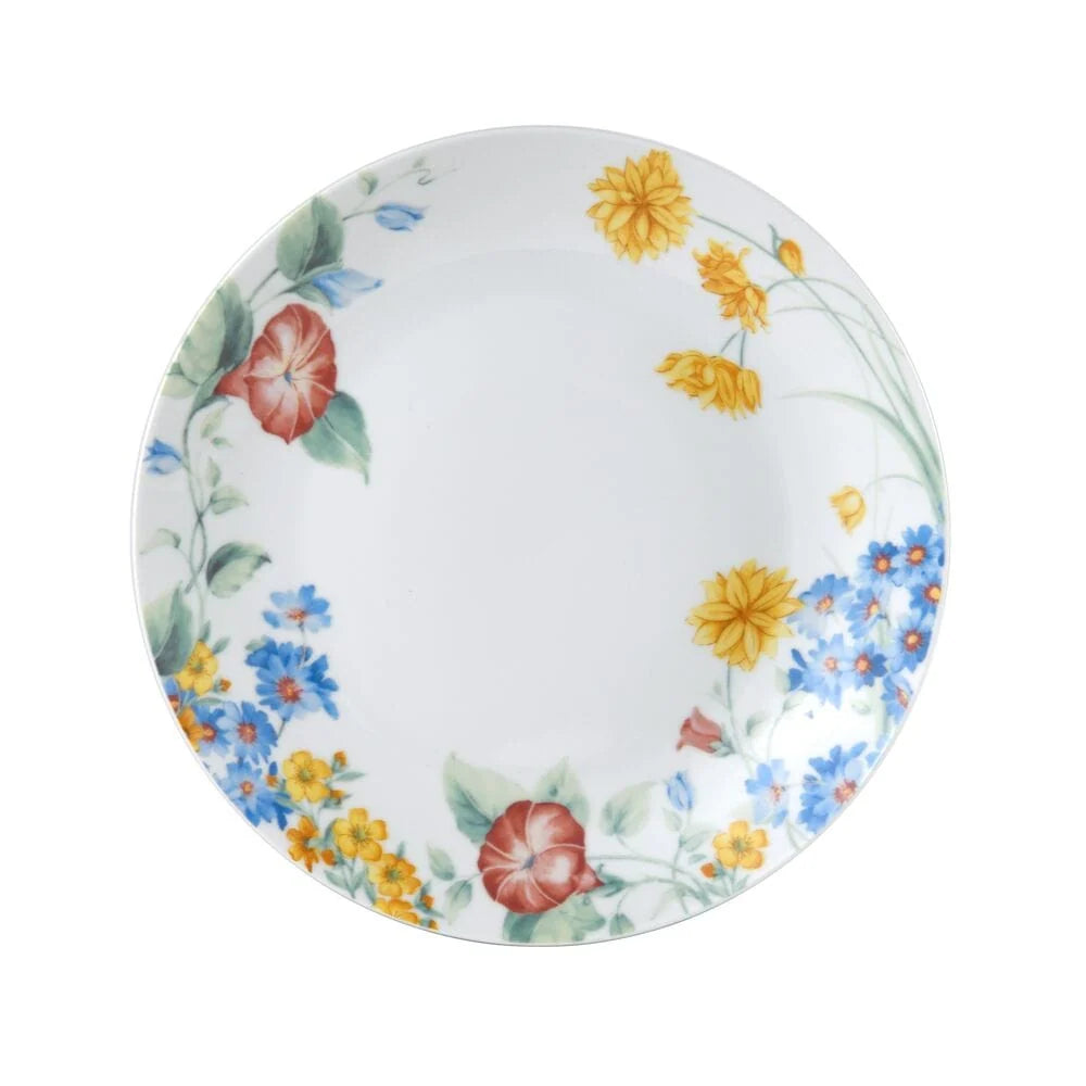 Porcelain Dinnerware Set in a Floral Pattern