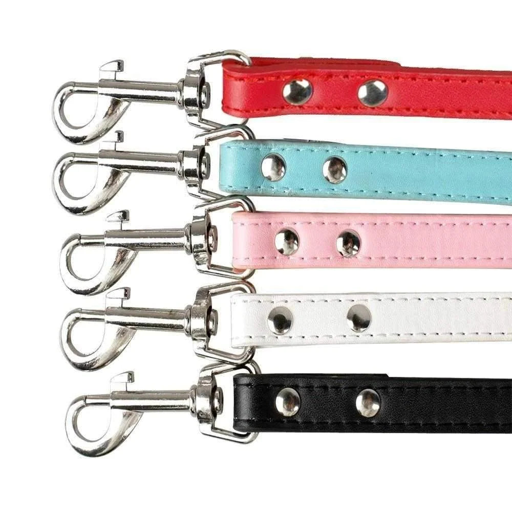 PU Leather Dog Leash in a Classic 120 cm Style
