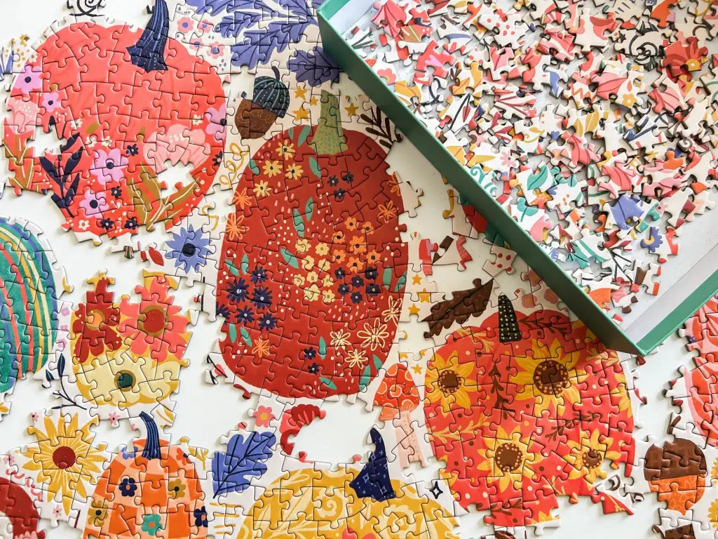 Pumpkin Jigsaw Puzzle with Hand-Drawn Patchwork Art, 1,000 Random-Cut Pieces and a 20 x 27 Inch Finished Size