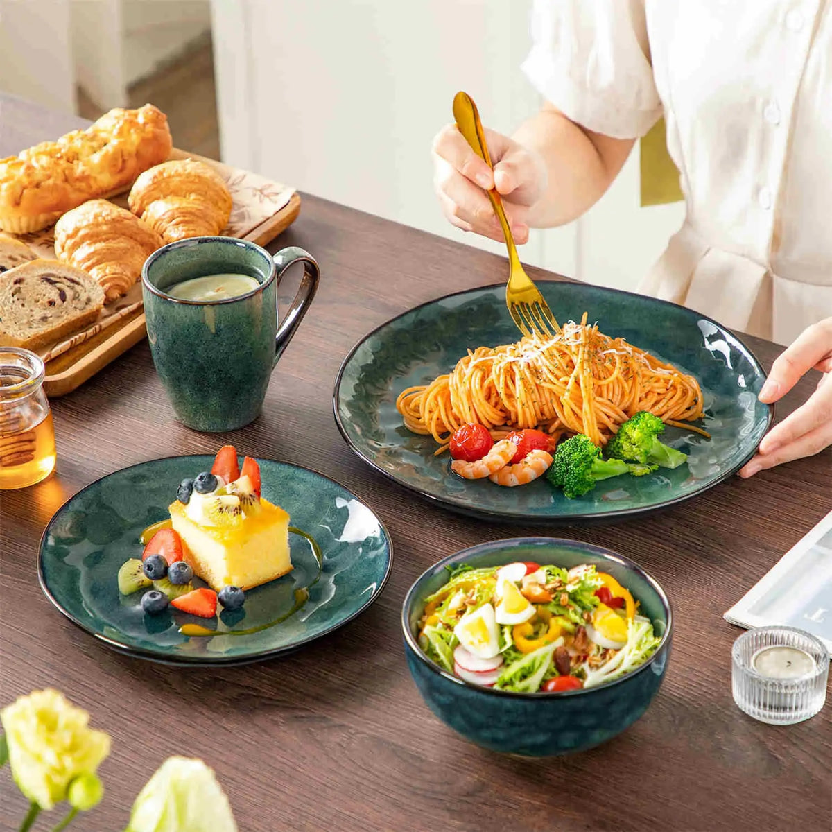 Reactive Glaze Dinnerware Set