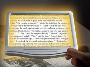 Rechargeable LED Page Magnifier