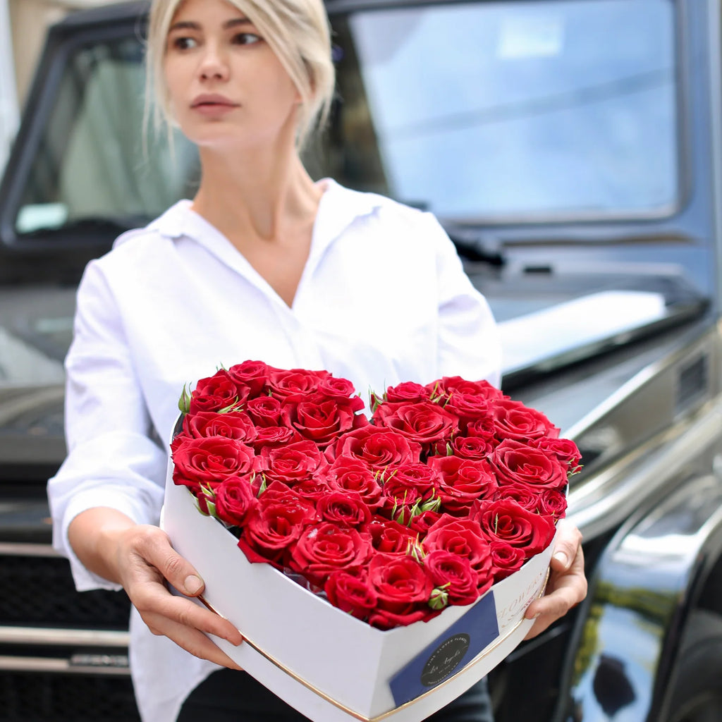 Red Rose Flower Box Arrangement Ready to Display for Birthdays, Romantic Gestures, and Thank You Gifts