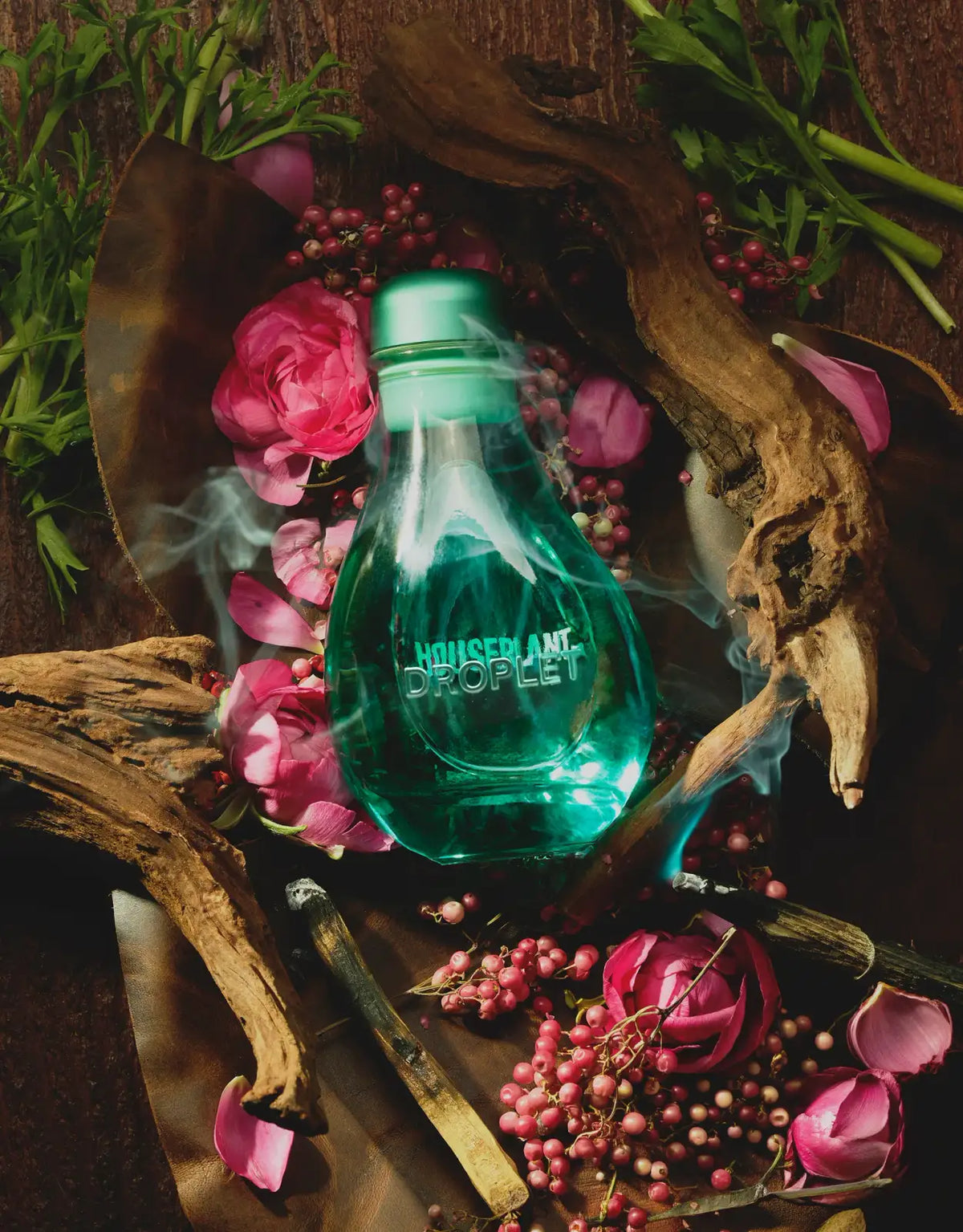 Reed Diffuser in Hand-Blown Glass for Continuous Home Fragrance, Featuring a Single Design-Led Reed