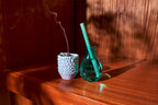 Reed Diffuser in Hand-Blown Glass for Continuous Home Fragrance, Featuring a Single Design-Led Reed