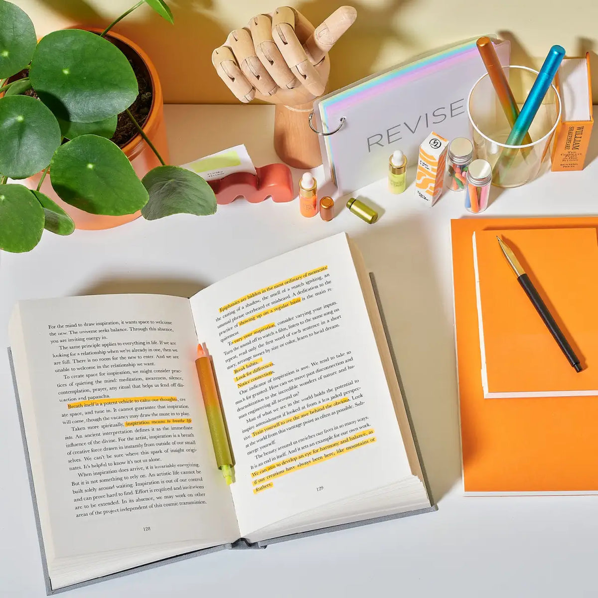 Refillable Highlighter Set
