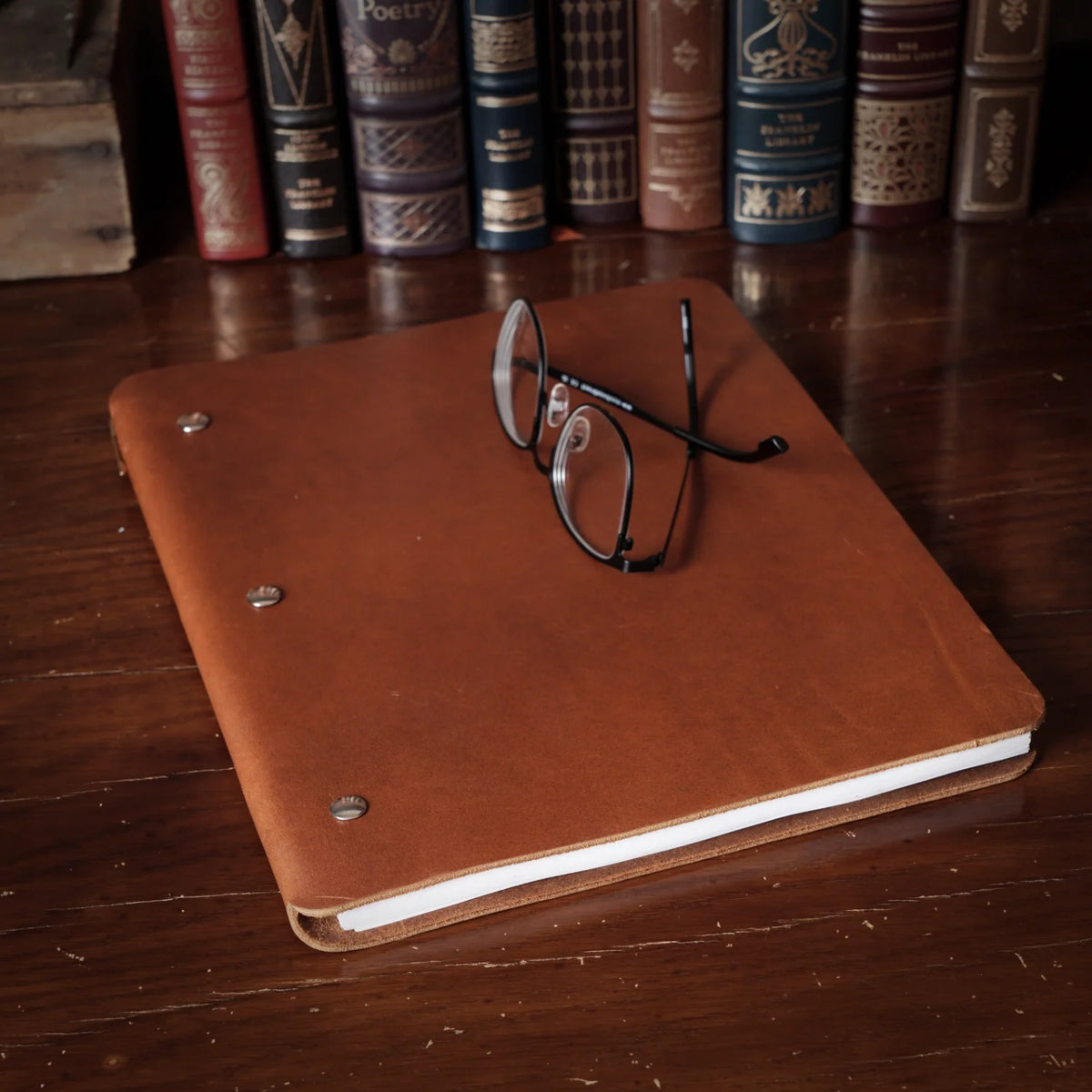 Refillable Leather Binder for Letter-Size Pages in a Slim Cut Design for Office Notes and Journaling