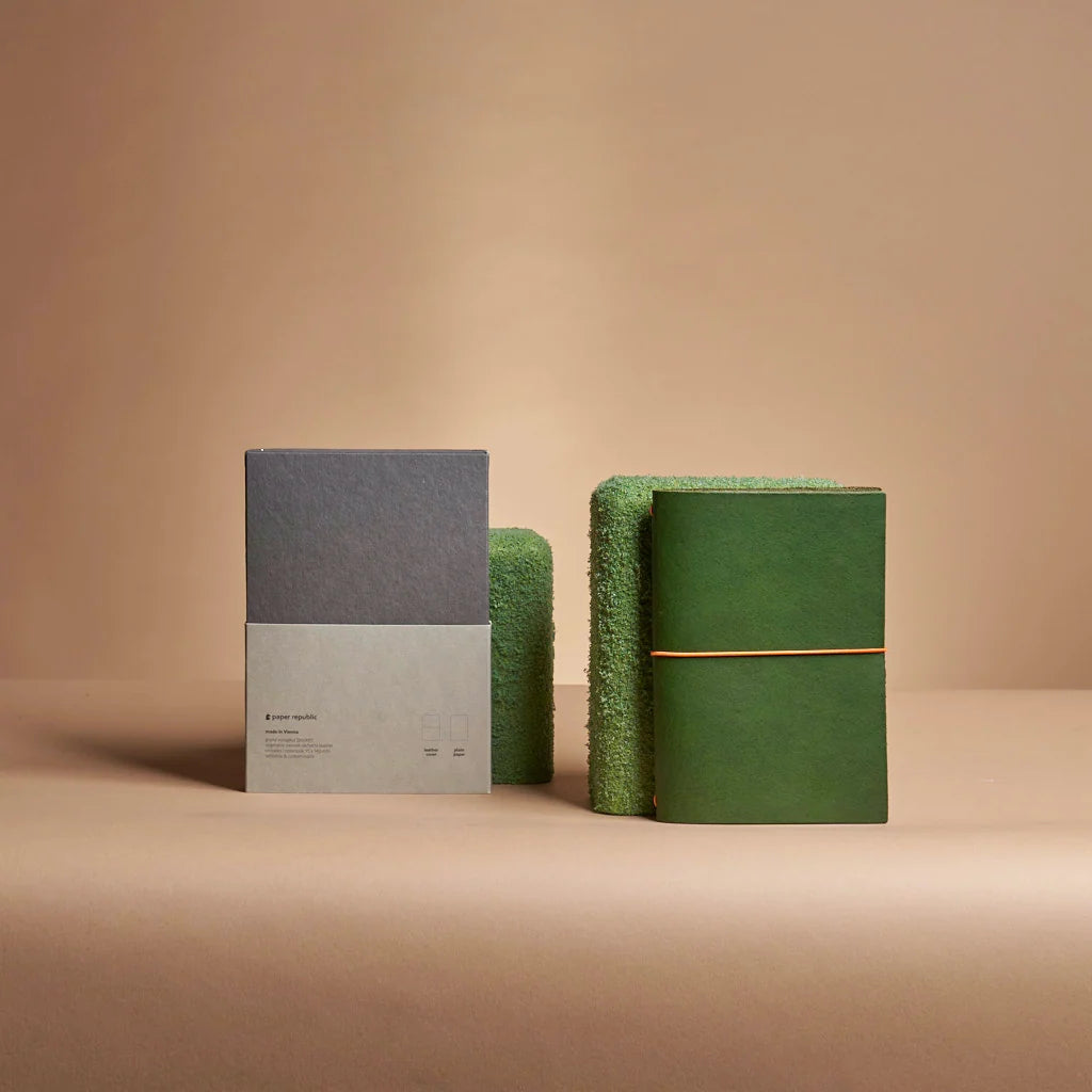 Refillable Leather Journal Handmade in Vienna