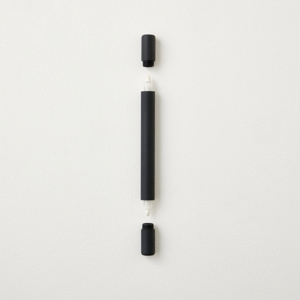 Refillable Permanent Marker Pen, Matte Black