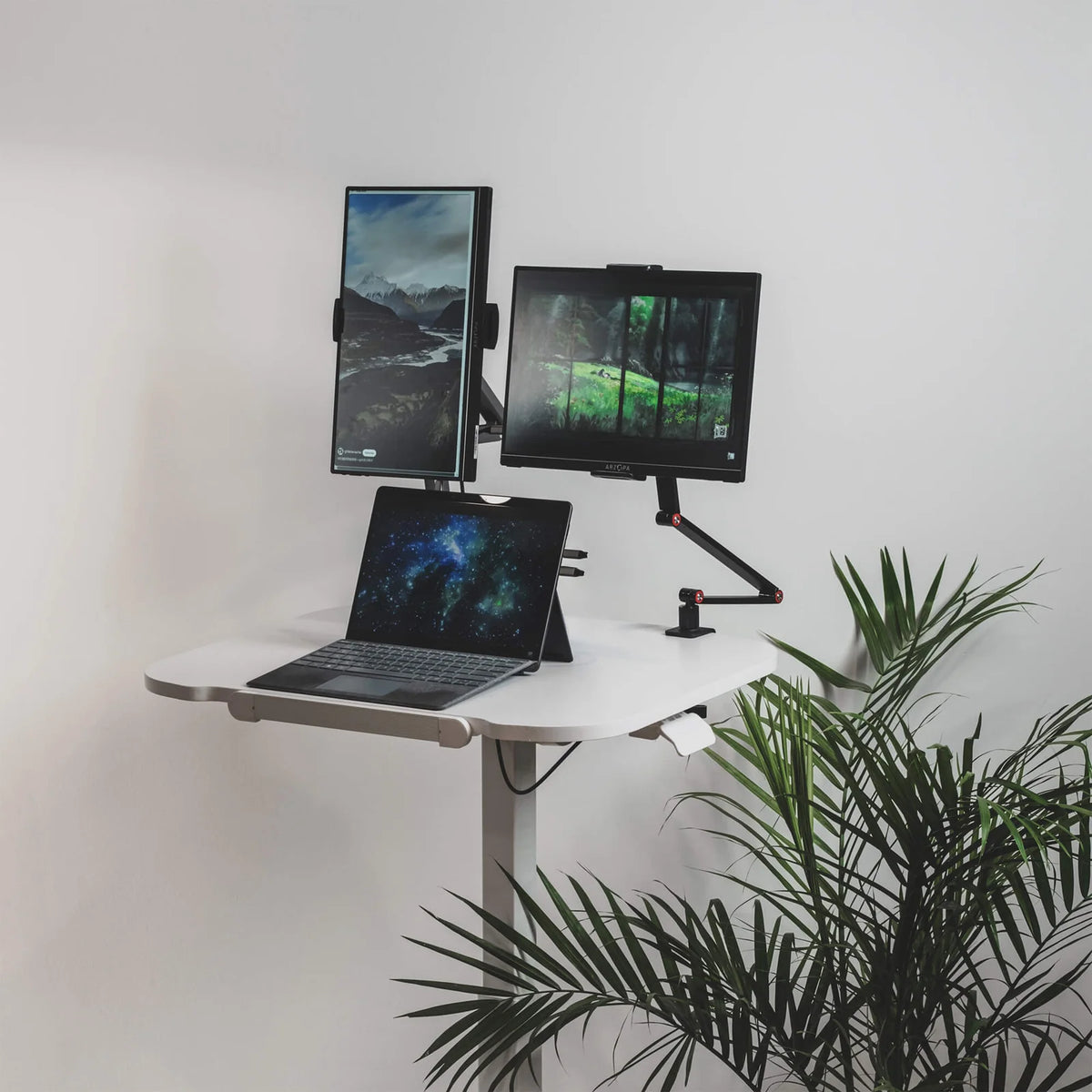 Rolling Standing Desk with a 0–90° Tilting Desktop and Fold-Flat Design for Typing, Reading or Sketching