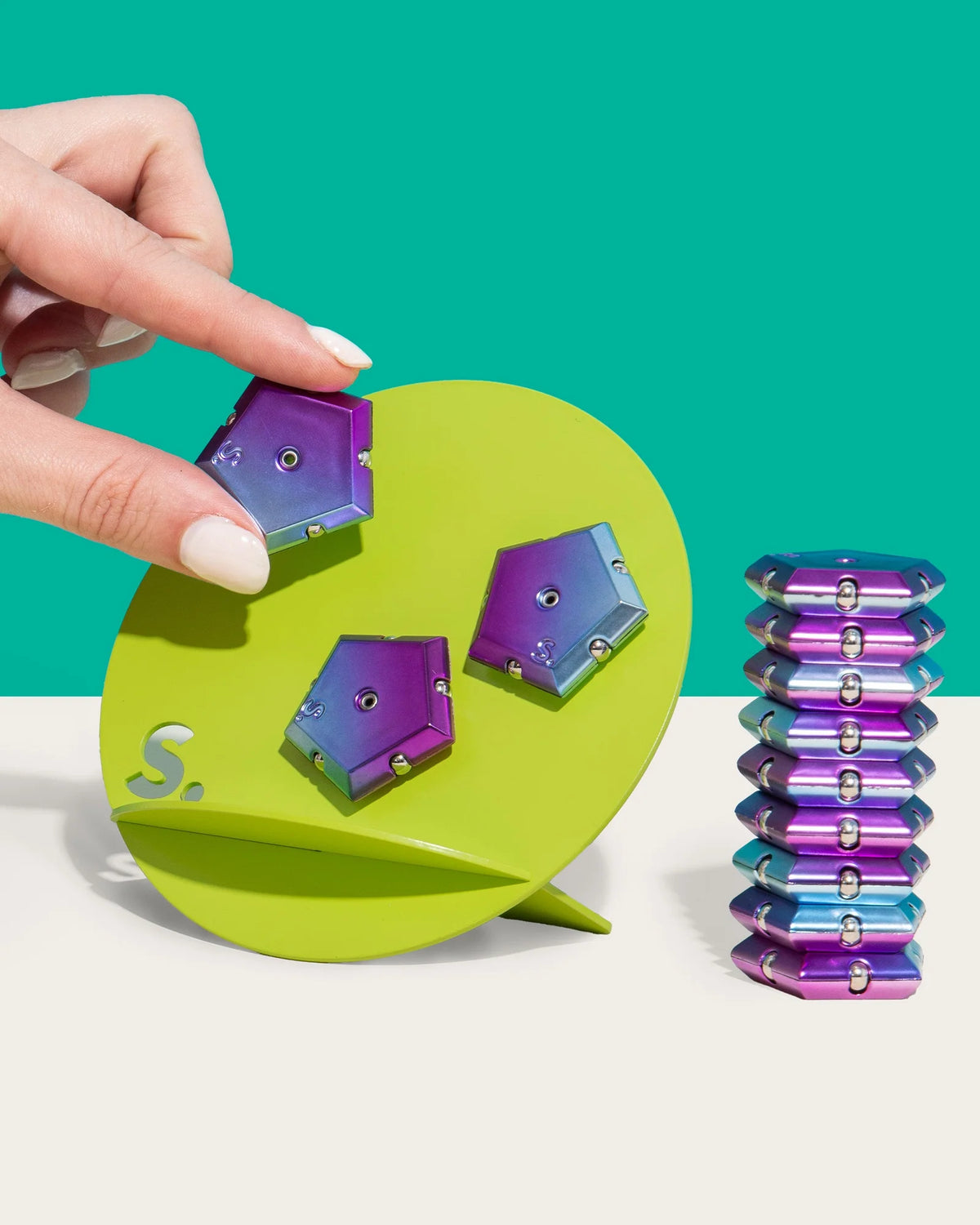 Round Metal Display Stand