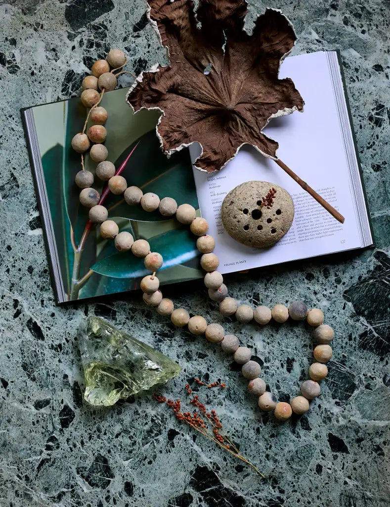 Round Stone Flower Frog