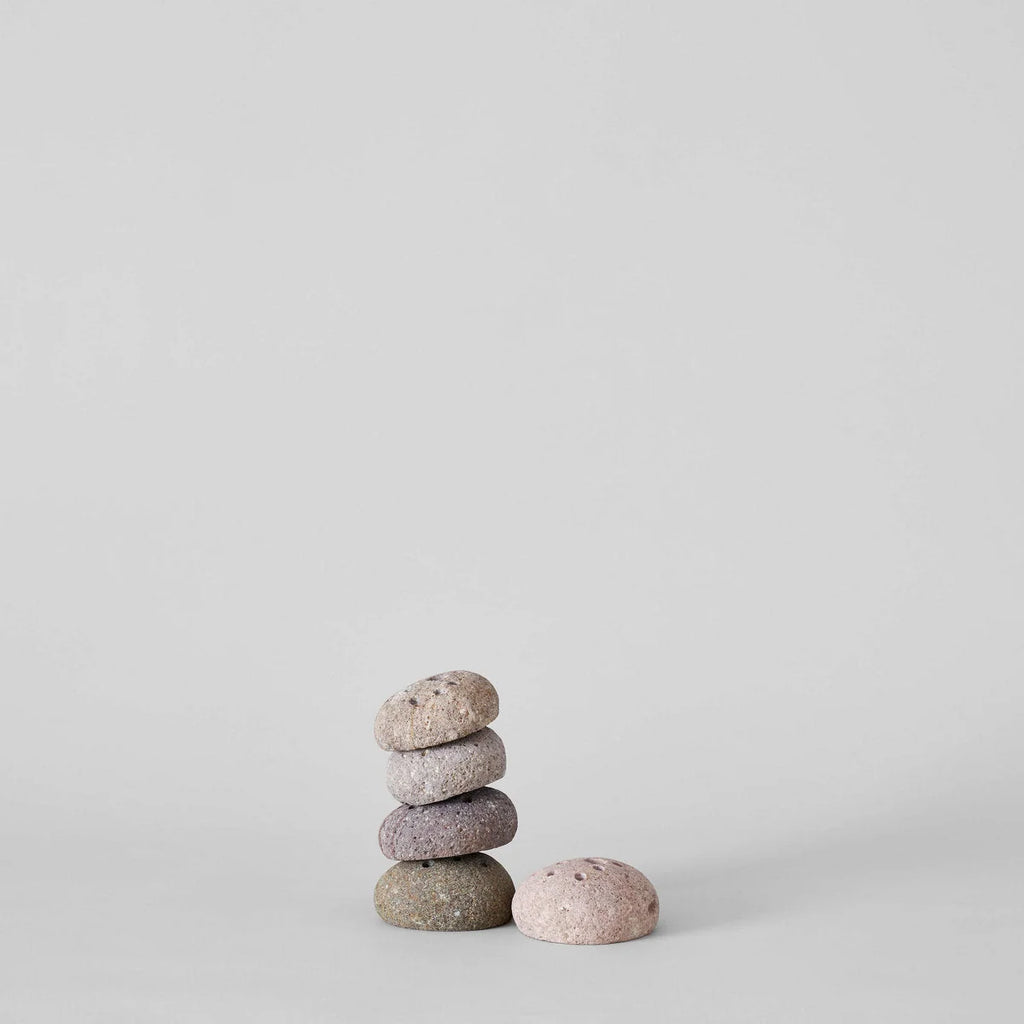 Round Stone Flower Frog