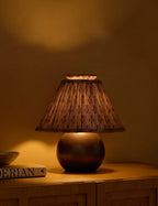 Rounded Metal Base Table Lamp