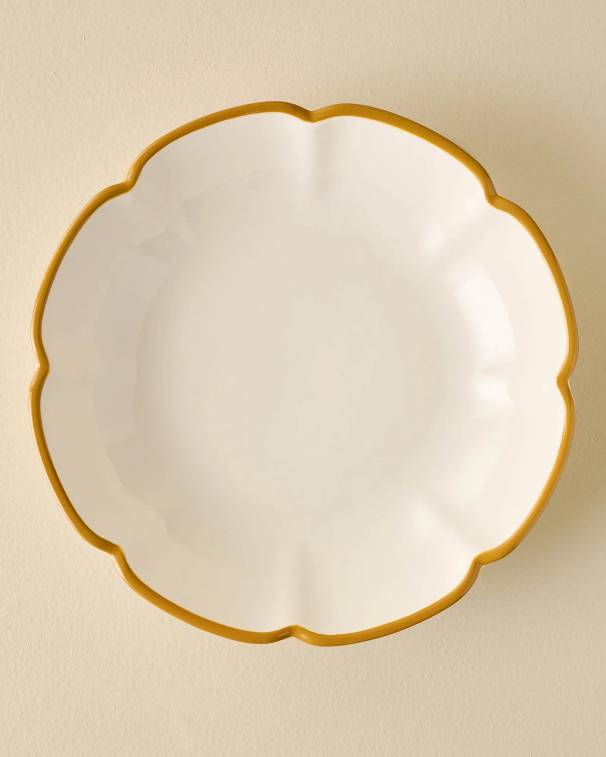 Scalloped Pasta Bowl with Hand-Painted Yellow Edge, Vintage-Inspired Stoneware for Everyday Dining