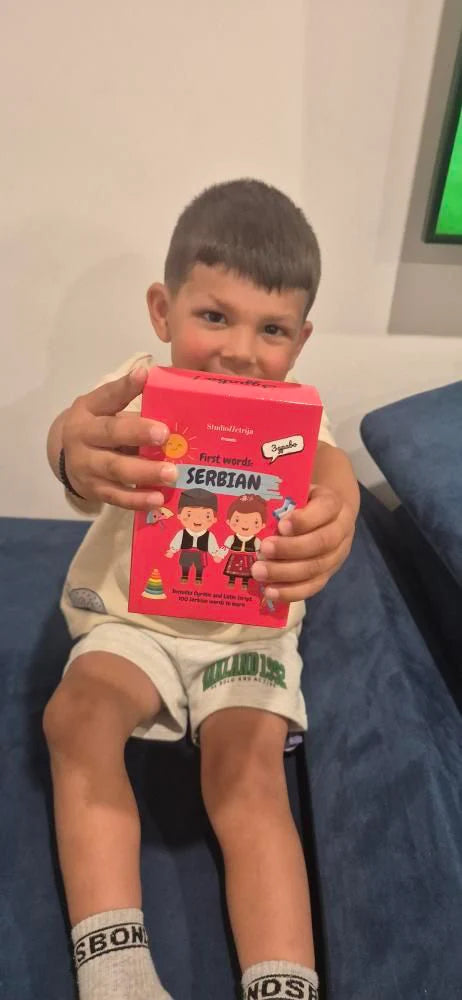 Serbian Beginner Flashcards for Ages 3+ — 100 Illustrated Cards in Cyrillic and Latinica Scripts