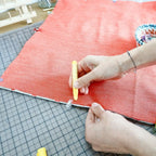 Sewing Chalk Marker with Fine Dosing Wheel for Precise Yellow Fabric Lines and Easy Removal