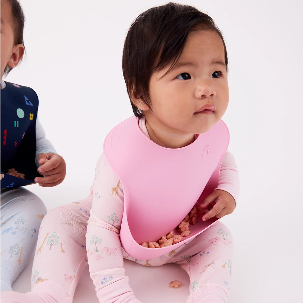Silicone Baby Bib with Magnetic Closures for Easy Mealtime Cleanup and Quick One-Handed On and Off