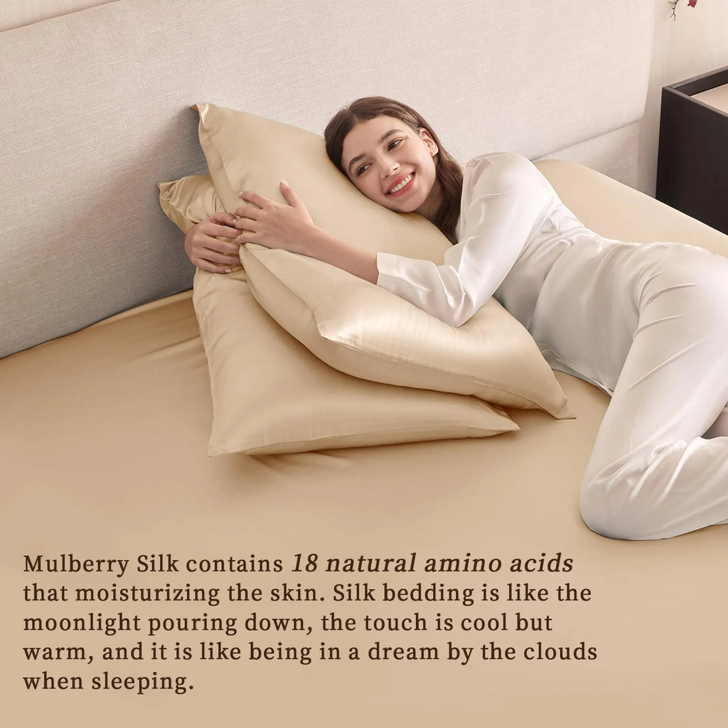 Silk Fitted Sheet in 19 Momme Mulberry Silk