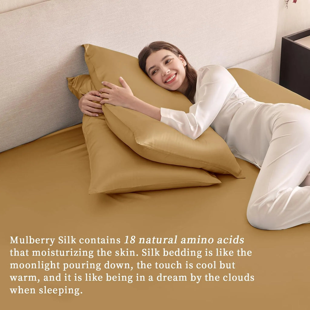 Silk Fitted Sheet in 19 Momme Mulberry Silk