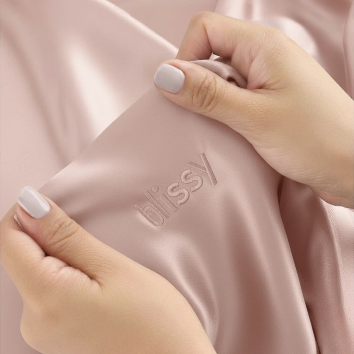 Silk Pillowcase in Pink
