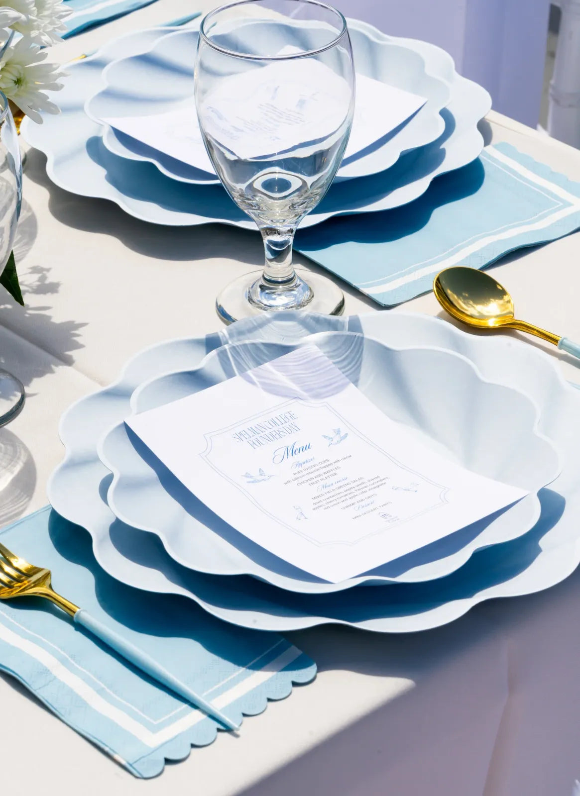 Sky Blue Compostable Dinner Plates in a Wavy Design, 9.5-Inch Bamboo Fiber Blend Plates, Pack of 8
