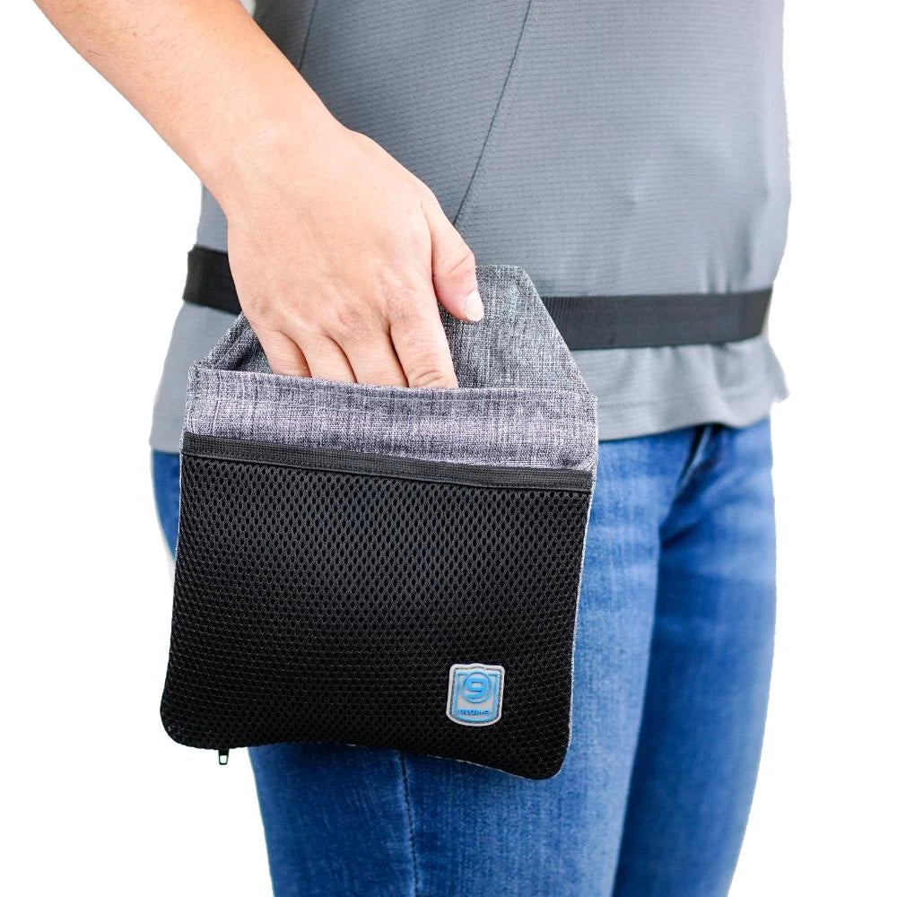 Snap-Back Dog Training Treat Pouch