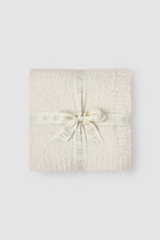 Sofa Blanket in Soft Lightweight Knit with Ribbed Edges for Styling Two-Seater and Three-Seater Sofas