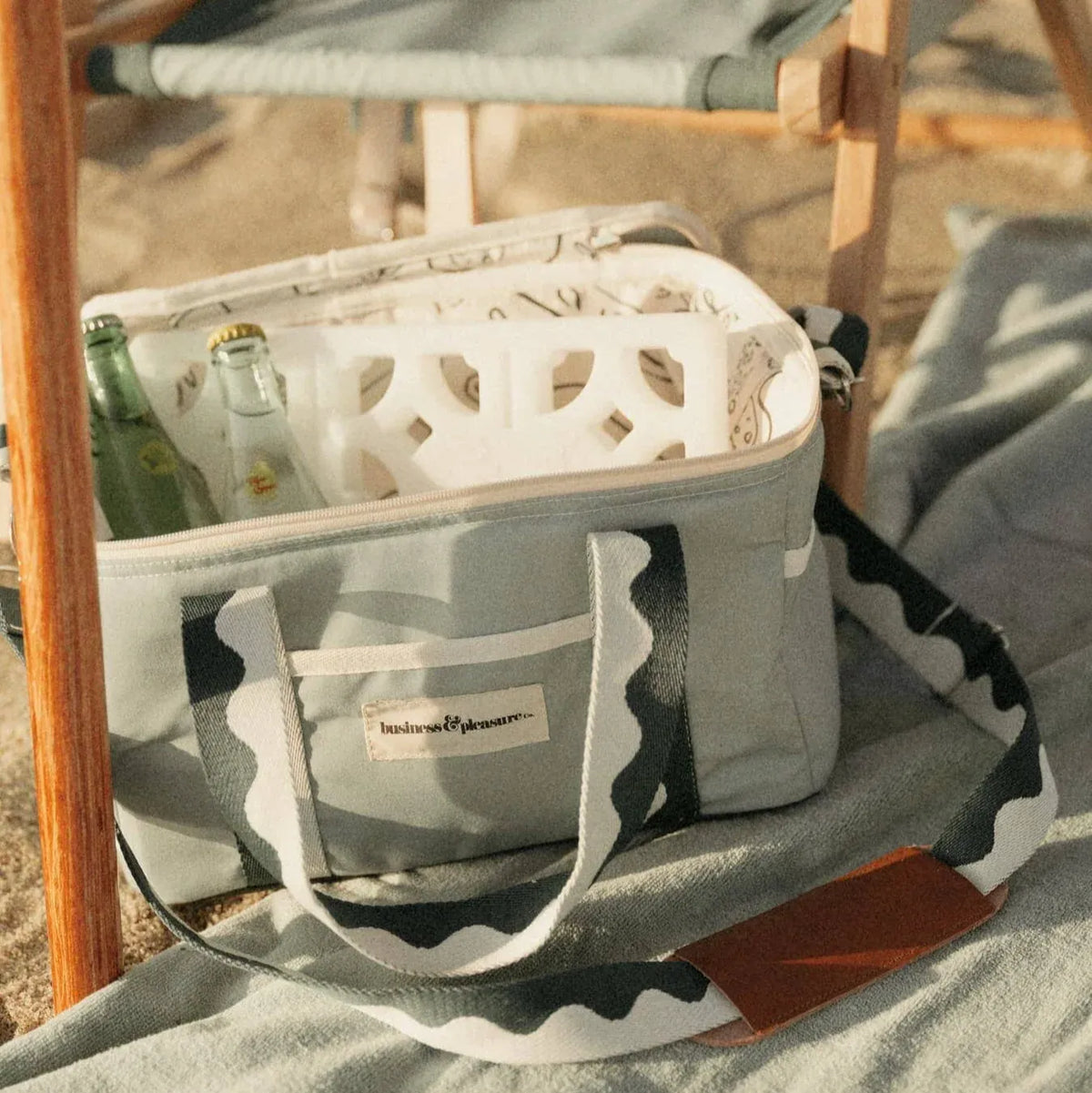 Soft Cooler Bag in Rivie Green