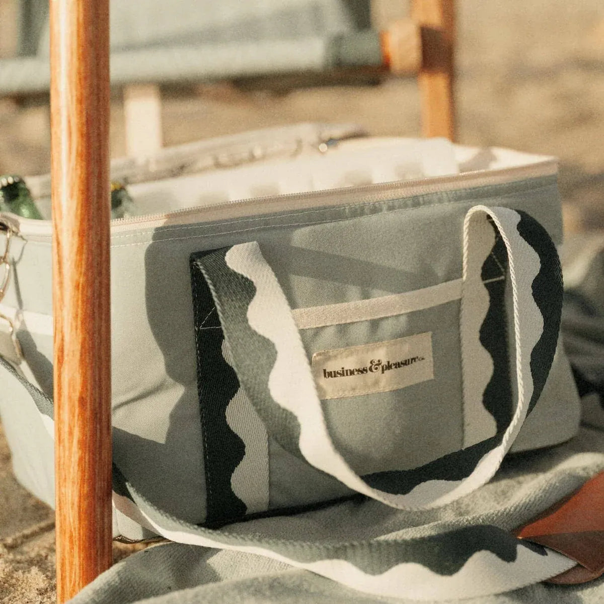 Soft Cooler Bag in Rivie Green