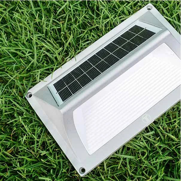 Solar Deck and Step Lights, 2-Pack with 100-Lumen Dusk-to-Dawn Downlight and 4000K Daylight White