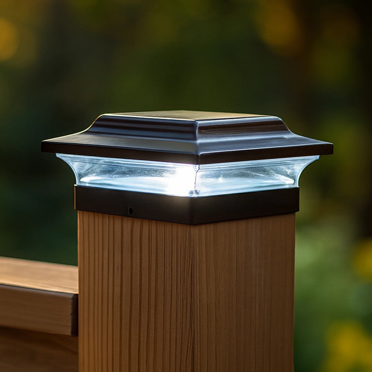 Solar Post Cap Light