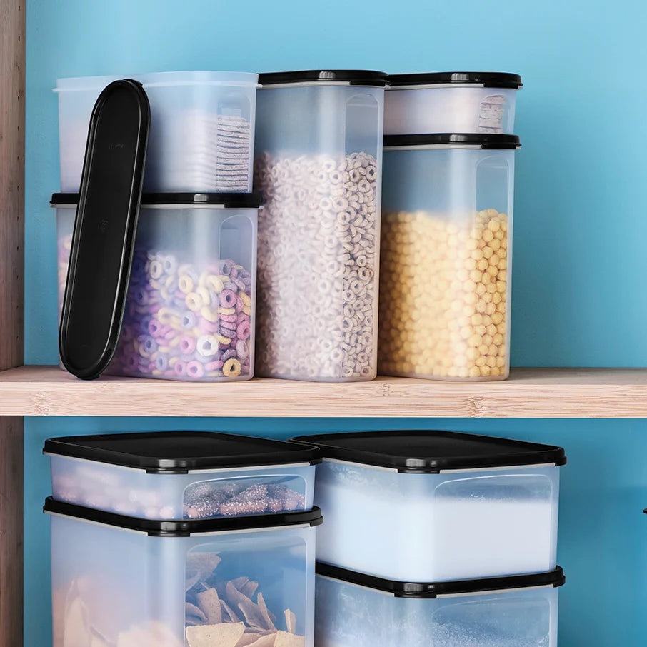 Stackable Pantry Food Storage Container, 20.2-Cup / 4.8 L Super