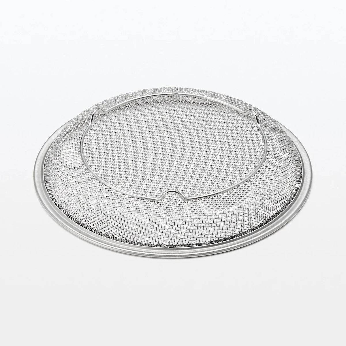 Stainless Steel Strainer with Flat Serving Surface, Space-Saving 3cm-Thin Design for Noodles and Plated Foods