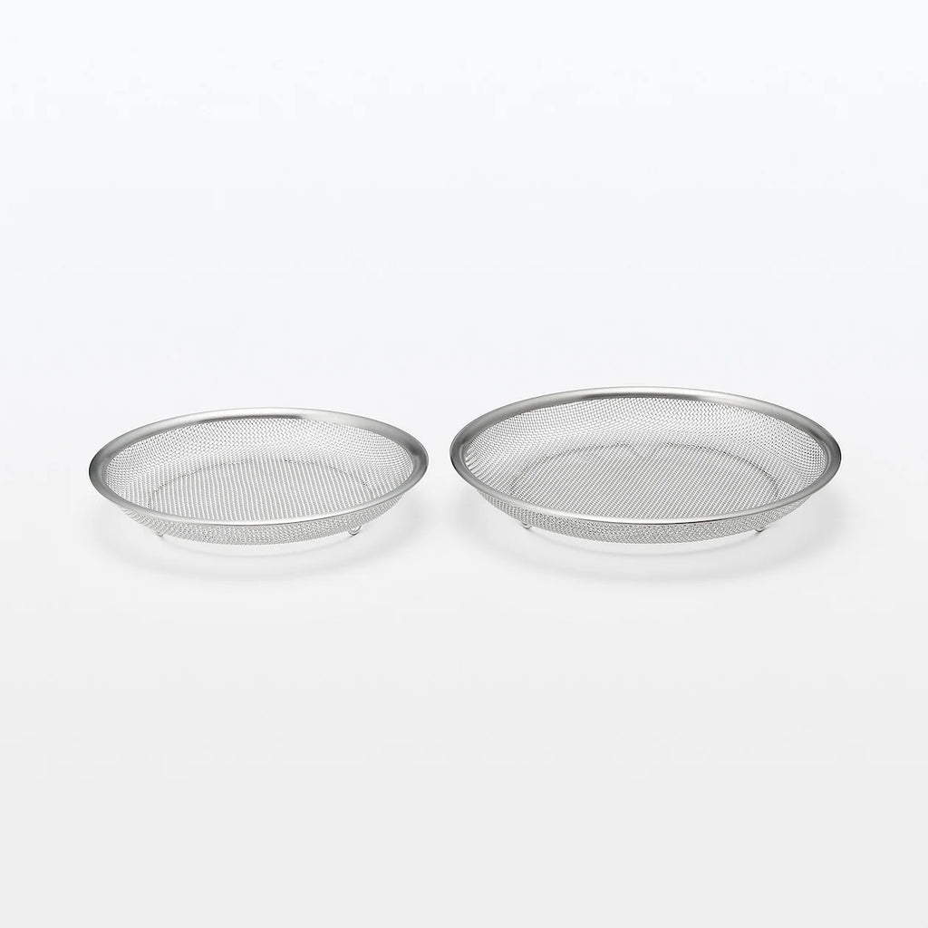 Stainless Steel Strainer with Flat Serving Surface, Space-Saving 3cm-Thin Design for Noodles and Plated Foods