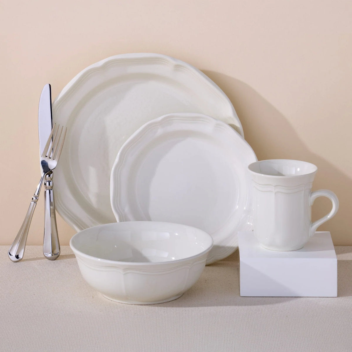 Stoneware Dinnerware Set